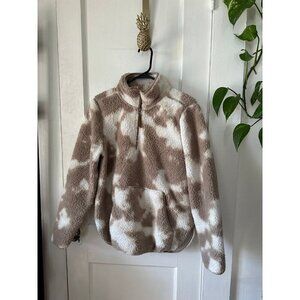 LIV Life Integrity Earth Women’s size Medium cow Sherpa sweater